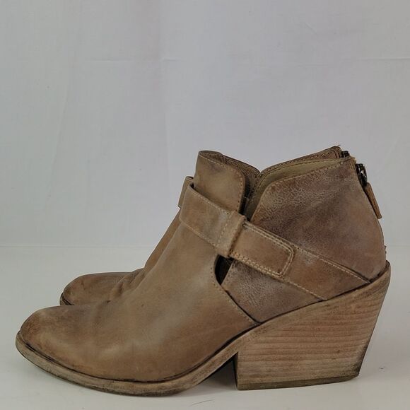 Eileen Fisher Ives Tumbled Nubuck Leather Bootie - Picture 6 of 15